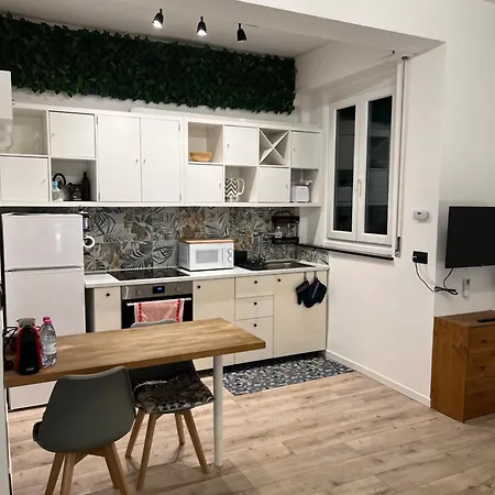 Swinburne Apartment